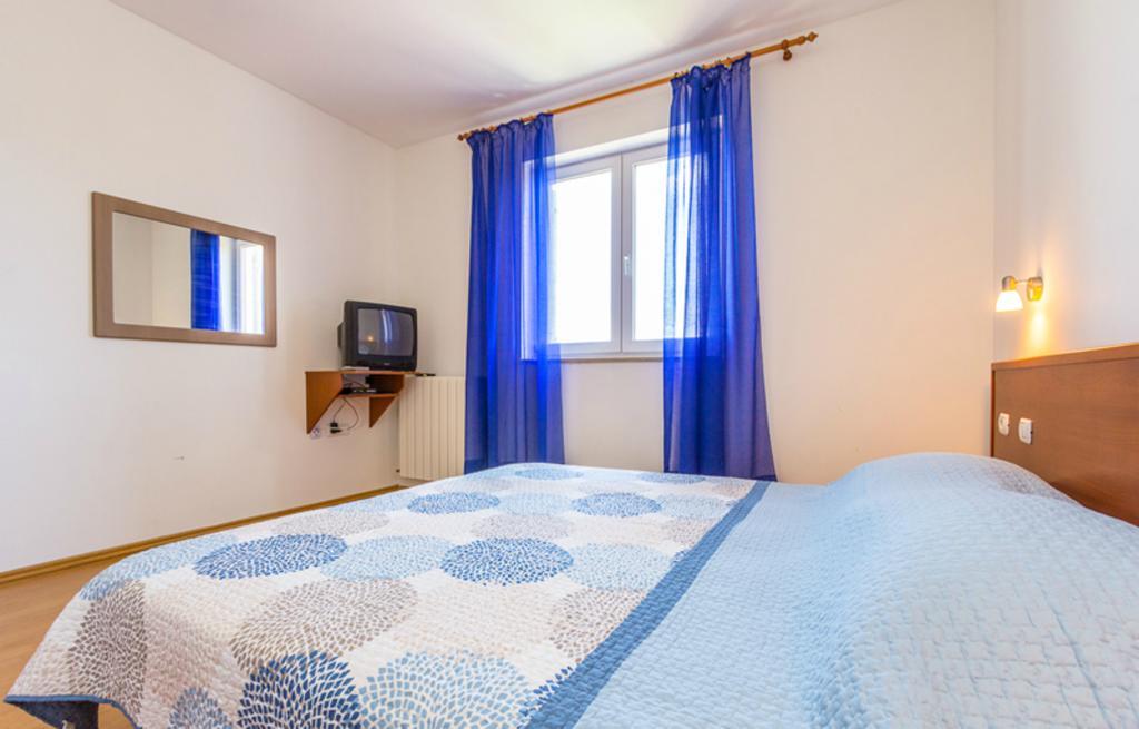 Apartment Mirjana พูลา ห้อง รูปภาพ