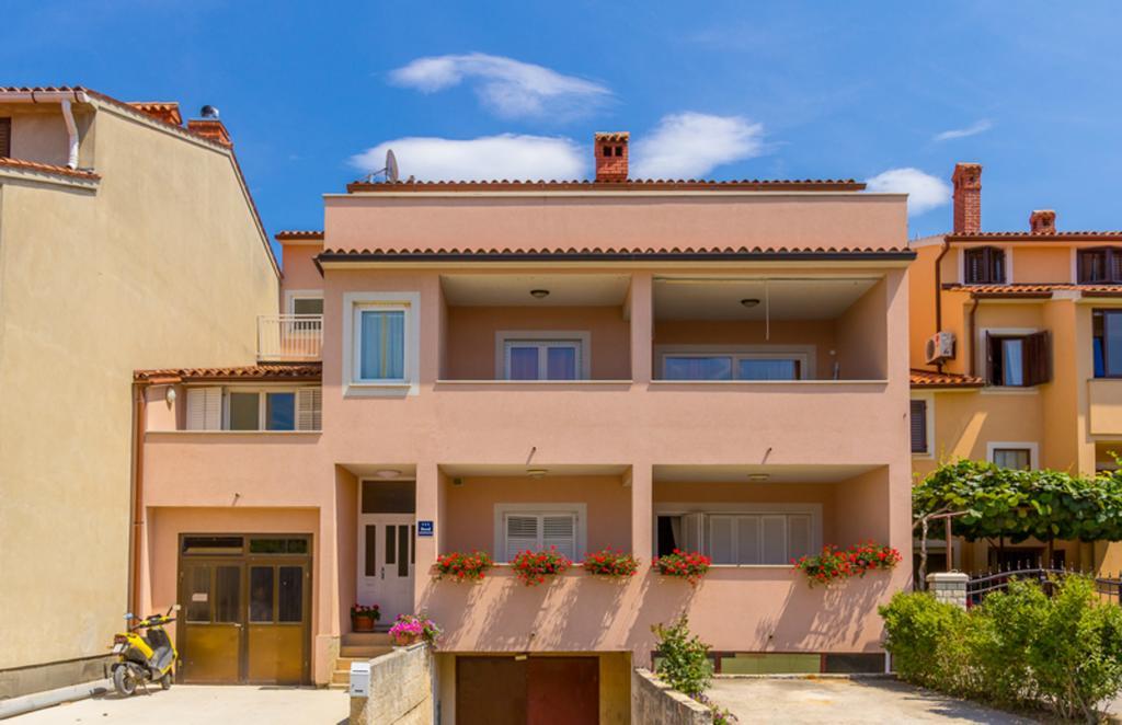 Apartment Mirjana พูลา ภายนอก รูปภาพ